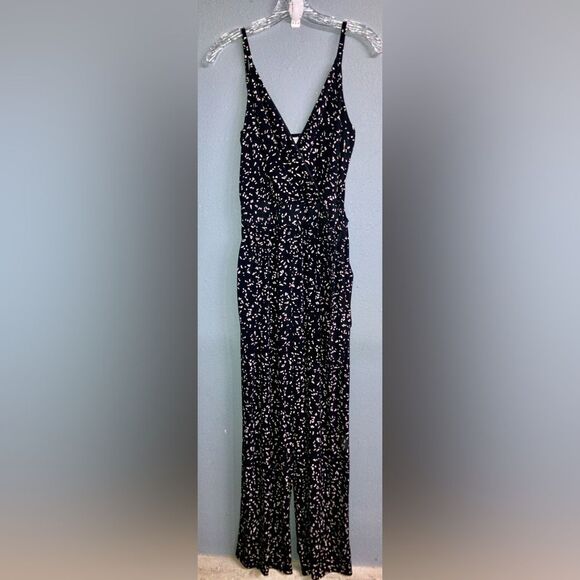 Kaileigh Black and White Patterned wide leg jumpsuit with pockets Medium #731 - Picture 1 of 4